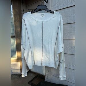 BKE White Crewneck Sweater with Contrast Stitching